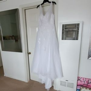 Brand New Unused Bridal Gown
